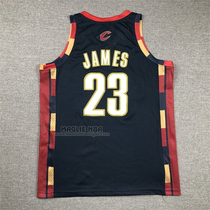 Maglia
 LeBron James NO 23 Bambino
 Cleveland Cavaliers Mitchell & Ness 2008-09 Blu
